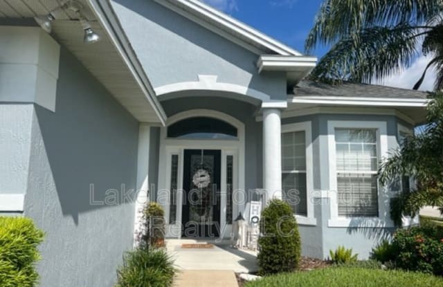 1071 Stoney Creek Drive - 1071 Stoney Creek Drive, Medulla, FL 33811
