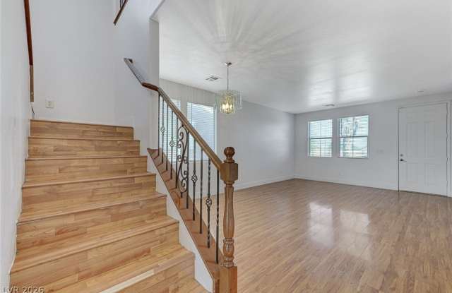 8273 Kimberly Diamond Street Gallery 4
