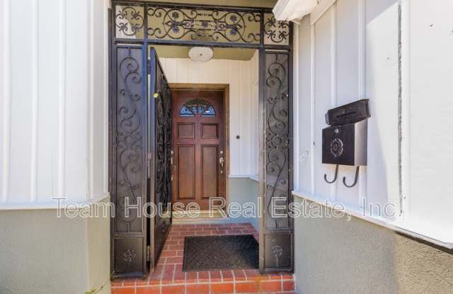 19422 Welby Way Gallery 3
