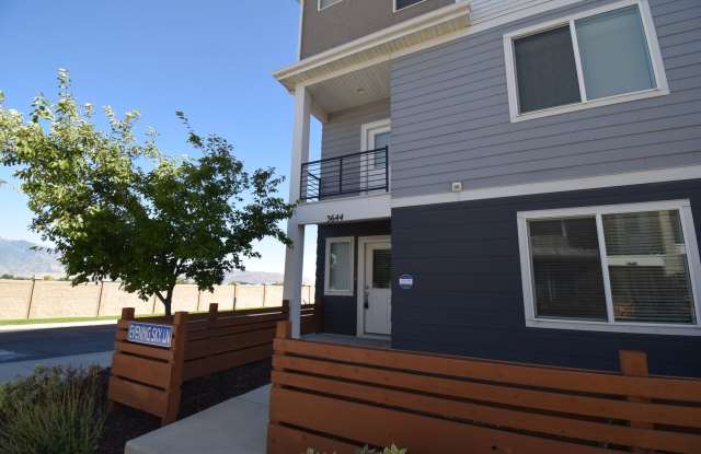 4 Bed 3.5 Bath Sunny and Spacious South Jordan Corner-Lot Home with Views! photos photos