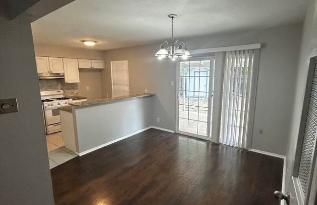 Eisenhauer and Rittman area cute House for Rent Gallery 4