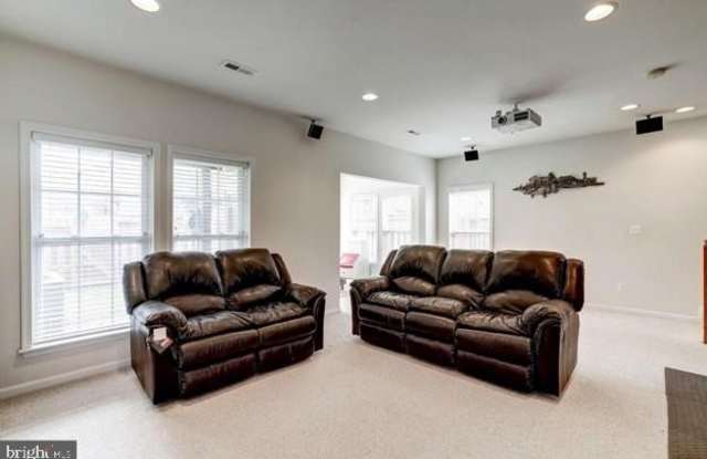 42999 MARBURG TERRACE Gallery 2