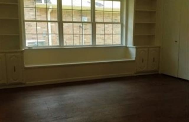 2309 Fountain Head Drive Gallery 3