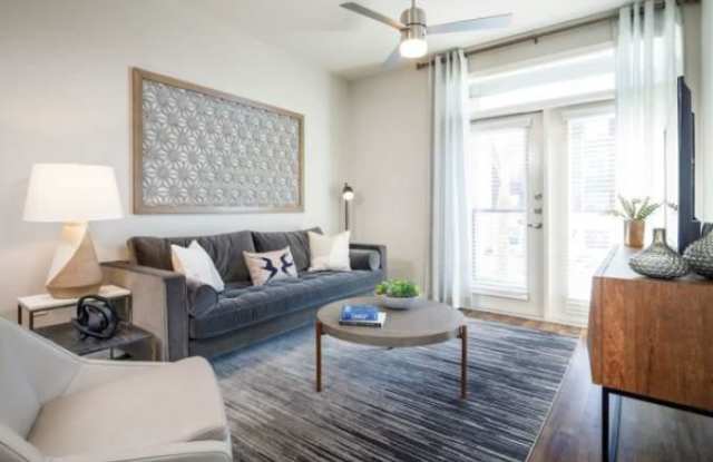 3472 Ranch Trails Gallery 1