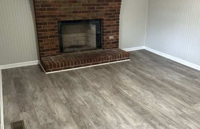 Welcome home to 5 Lake Place! photos photos