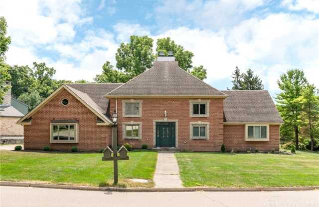 2050 Old Falls Drive - 2050 Old Falls Drive, Vandalia, OH 45377