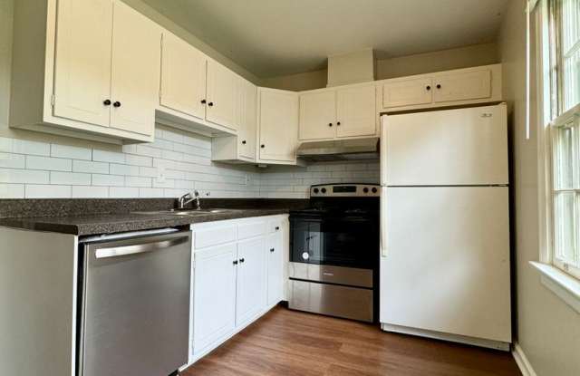 4-Bedroom, 3.5-Bath Townhome in Hethwood Community Gallery 3
