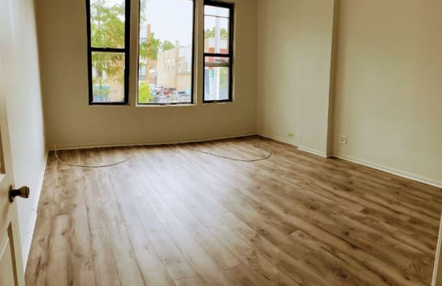 4851 S Ashland Ave 2F - 4851 South Ashland Avenue, Chicago, IL 60609