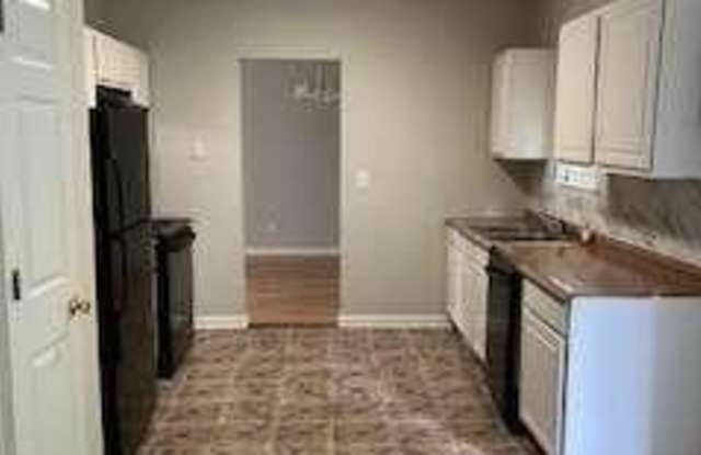 5335 Willow Park Boulevard Gallery 4