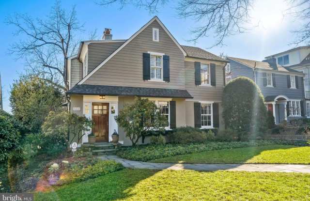 4414 LOWELL STREET NW photos photos