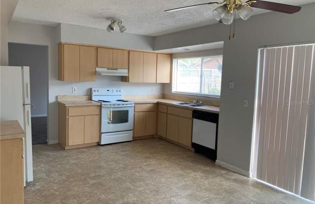6603 REEF CIRCLE Gallery 2