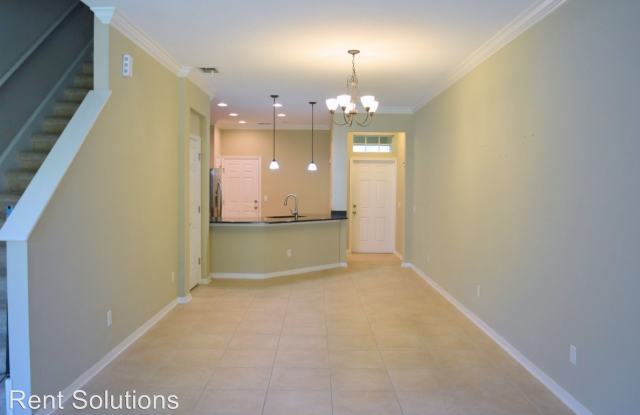 12537 Silverdale st. Gallery 3