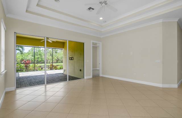 7162 Dominica Drive Gallery 4