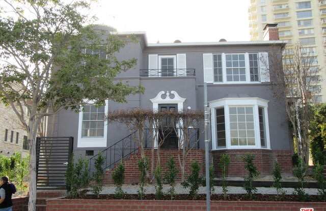 437 Shirley PL - 437 Shirley Place, Beverly Hills, CA 90212