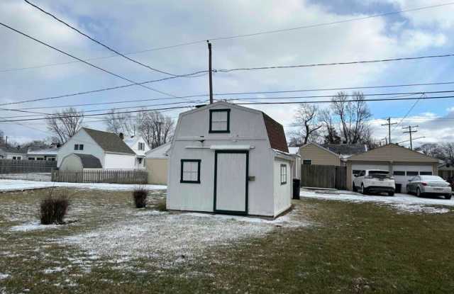 302 E Indiana Avenue Gallery 2