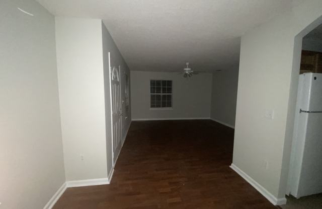 2151 Wilberforce Road Gallery 2