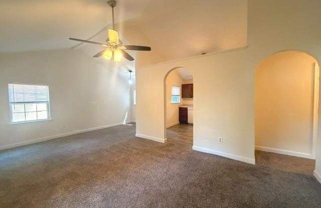 4215 CALVERT Drive Gallery 3