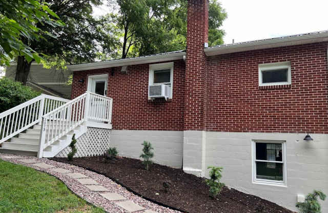 2 Bedroom, 1 Bath House Gallery 1