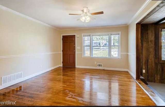 3676 Ponderosa Ln Gallery 2