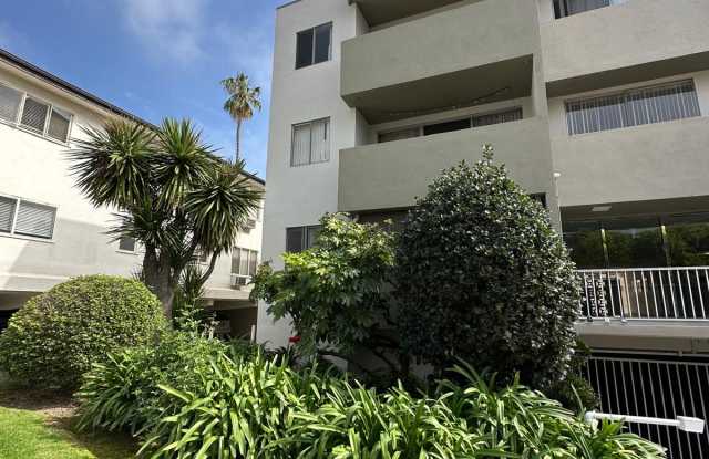 11692 Chenault St photos photos