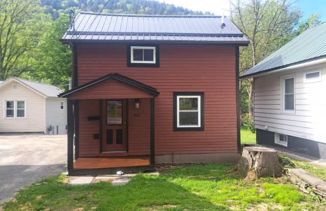 468 E Front St photos photos