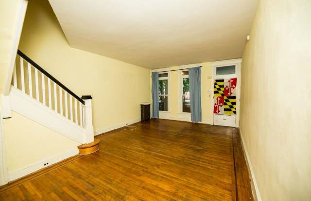 2026/2027 JHU Off-Campus Charles Village 3bd/1ba Rowhouse w/ W/D!! Available 6/9/26 Gallery 4