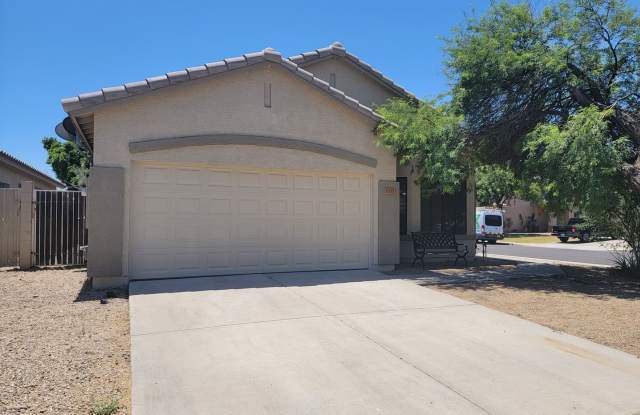 Great Location! Great Price! - 8933 West Paradise Drive, Peoria, AZ 85345