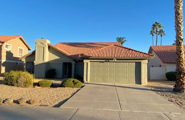 7118 W Julie Dr photos photos