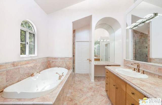 3290 Malcolm Avenue photos photos