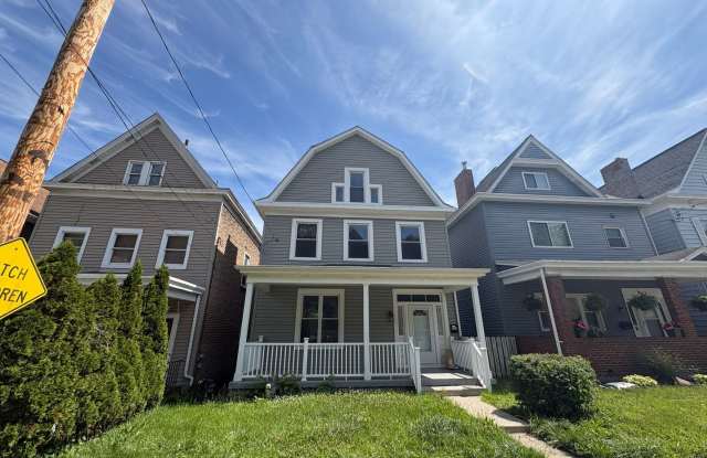 HUGE 5 Bedroom/3.5 Bath House in Avalon! photos photos HUGE 5 Bedroom/3.5 Bath House in Avalon! photos photos