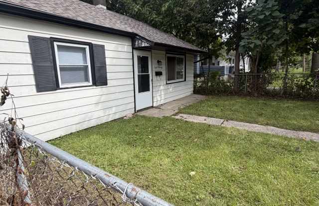 820 Woodbine Avenue Gallery 1