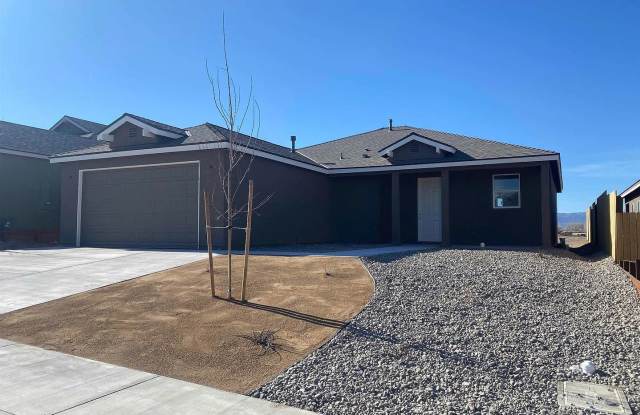 Charming & Modern 3-Bedroom Home in Fernley – Ready for Move In! Gallery 1