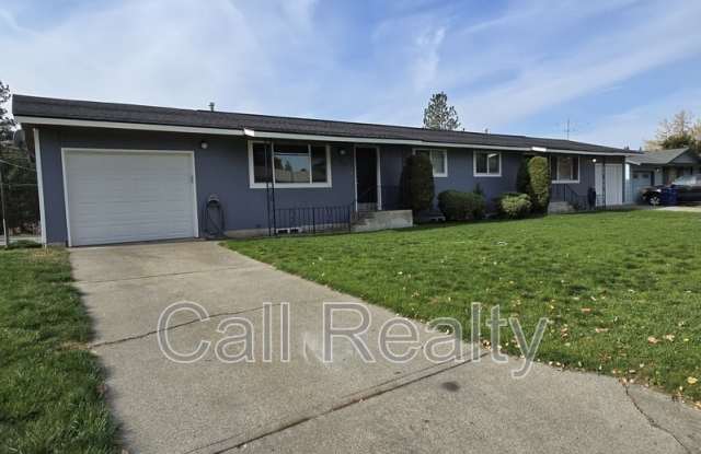 2114 S Fawn Dr photos photos