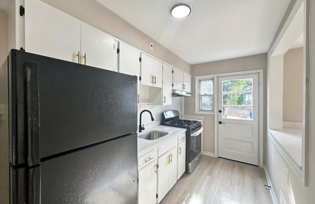 1038 WEDGEWOOD photos photos