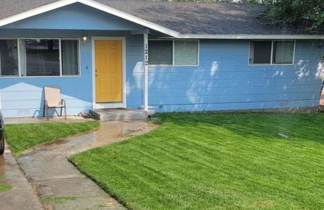 1212 13th St. photos photos