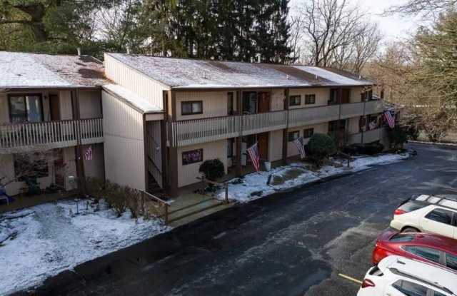 136 N Cleveland Ave photos photos