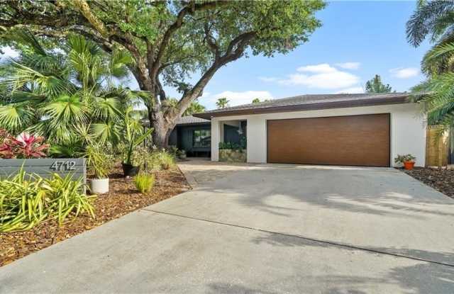 4712 Mi Casa photos photos