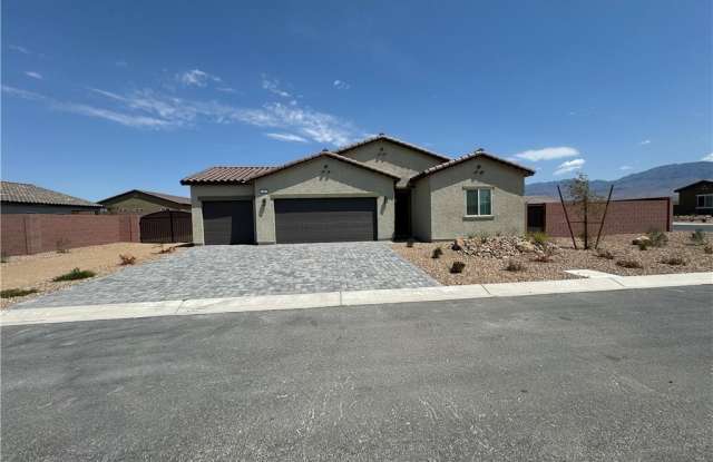 184 E Wildcat Avenue photos photos