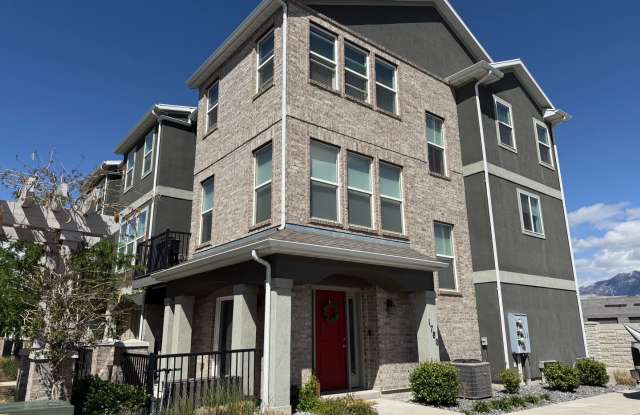 Beautiful corner townhome in Riverton! photos photos