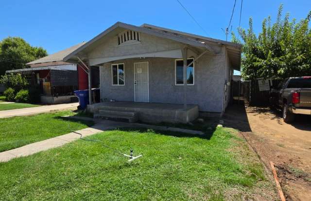 3 Bedroom 1 Bath Home Gallery 4