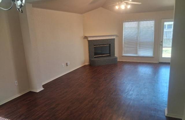7310 Fossil Lake Drive Gallery 3