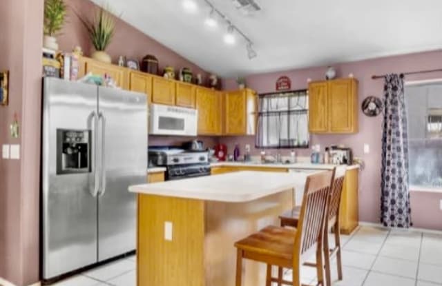 13175 E Coyote Well Dr - 13175 East Coyote Well Drive, Vail, AZ 85641