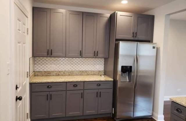 4852 W DEMING PL 2 Gallery 3