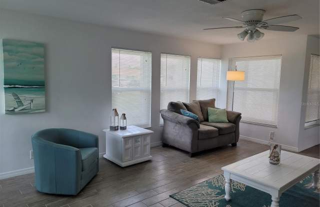 18 GOLFVIEW COURT Gallery 3