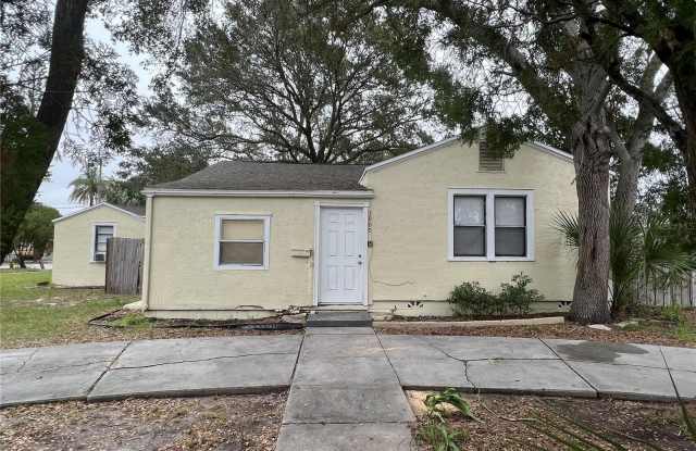 1900 19TH STREET S photos photos