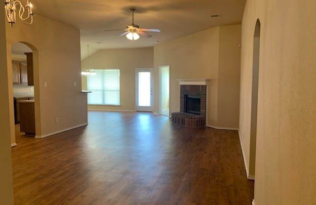 2212 Halladay Trail Gallery 3