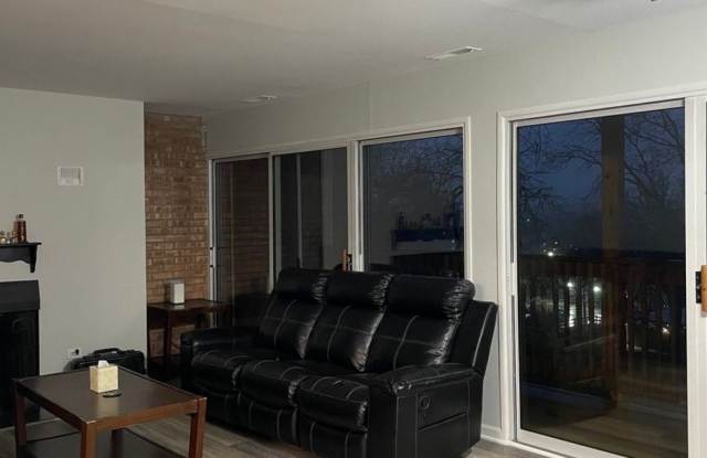 5809 Oakwood Drive Gallery 4