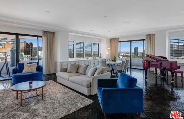 10560 Wilshire Blvd photos photos