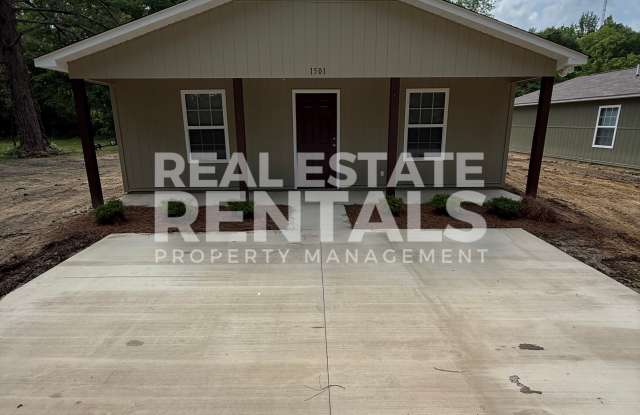 1501 Van Buren Avenue photos photos
