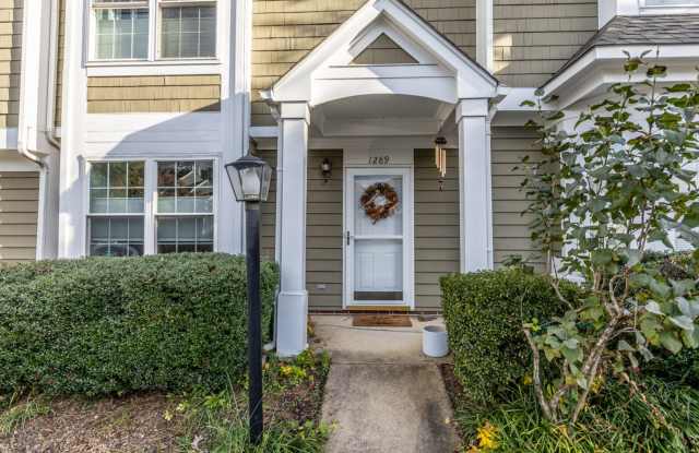 1289 Clifden Green - River Run Townhome! photos photos